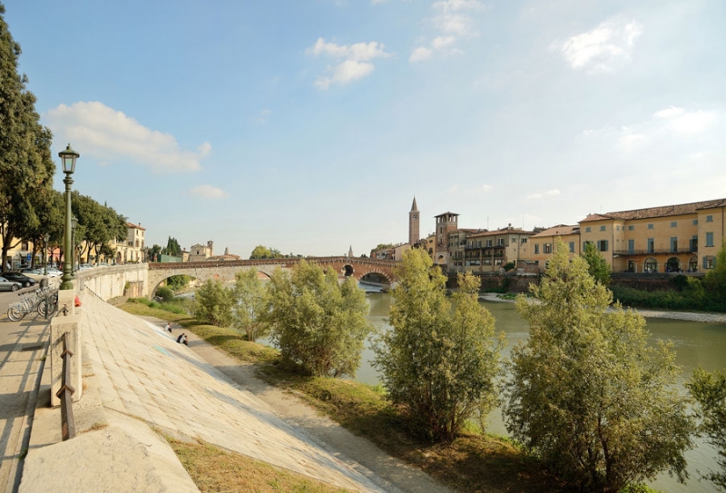 15. Verona. 54
