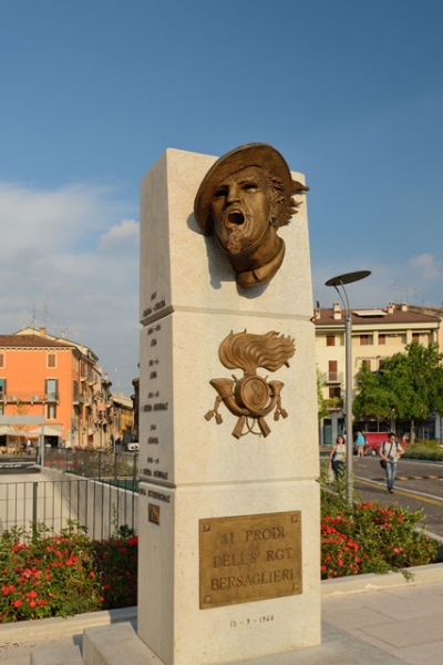 15. Verona. 60