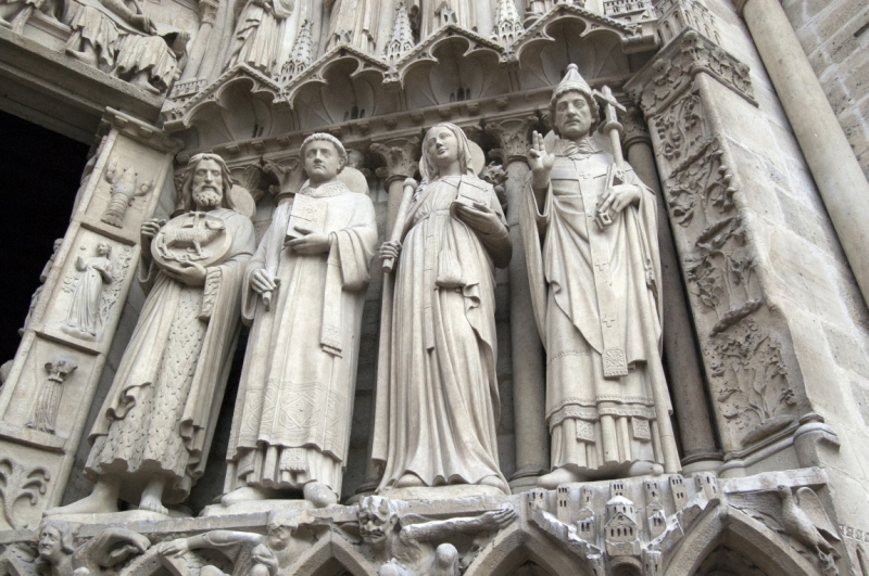 Мы ходили по Парижу