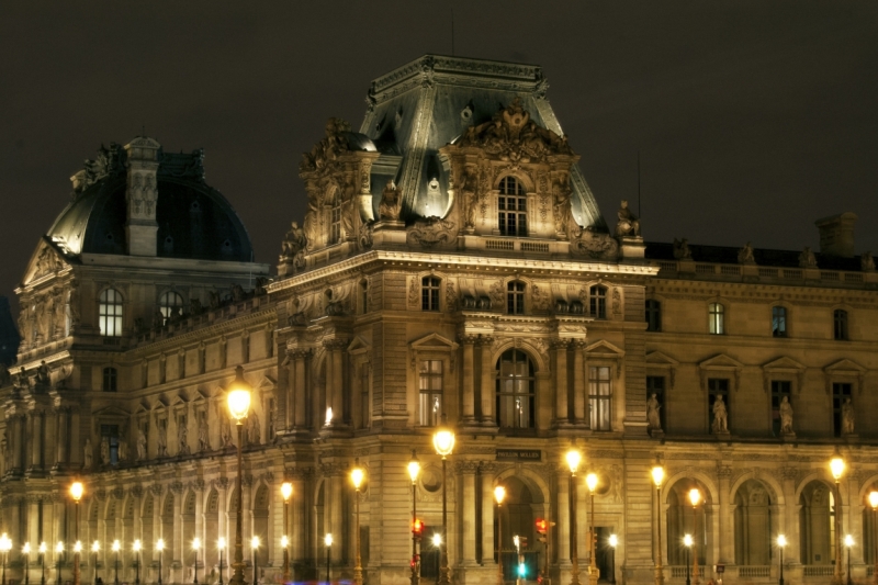 Мы ходили по Парижу