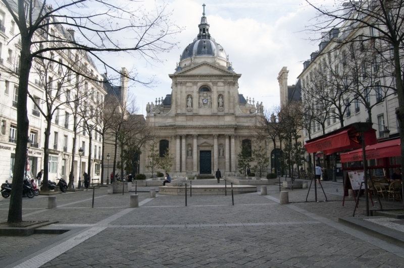 Мы ходили по Парижу