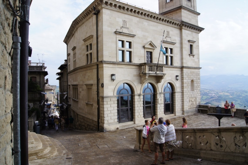 Путешествие в Европу на автомобиле Мазда