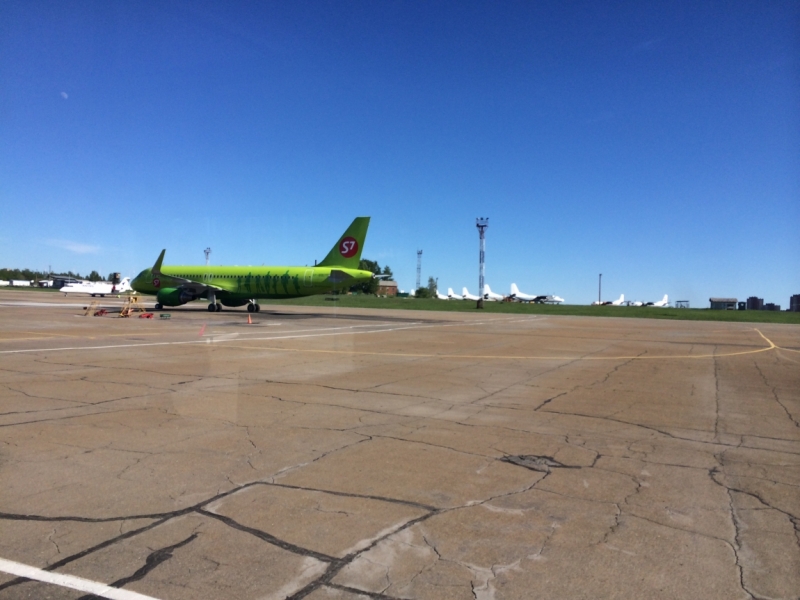 Небо, самолёт, стюардесса. Фото из путешествий - 2