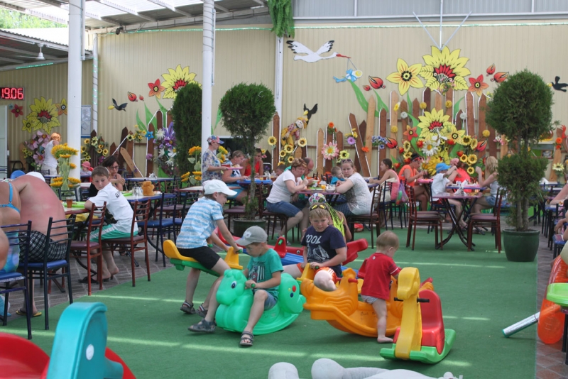 Анапа - полтора месяца с двумя малышами + Витязево и Б.Утриш