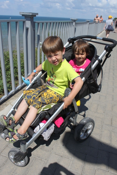 Анапа - полтора месяца с двумя малышами + Витязево и Б.Утриш