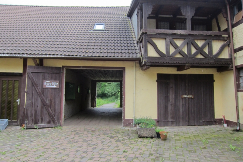 Германия 2014. Провинциальная Германия - майская традиция.