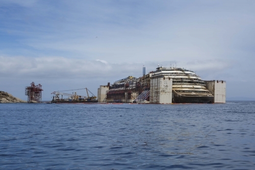 Кораблекрушение Costa Concordia