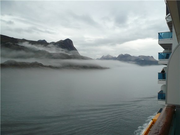 Green&White Landia: Гренландия с суши и с моря