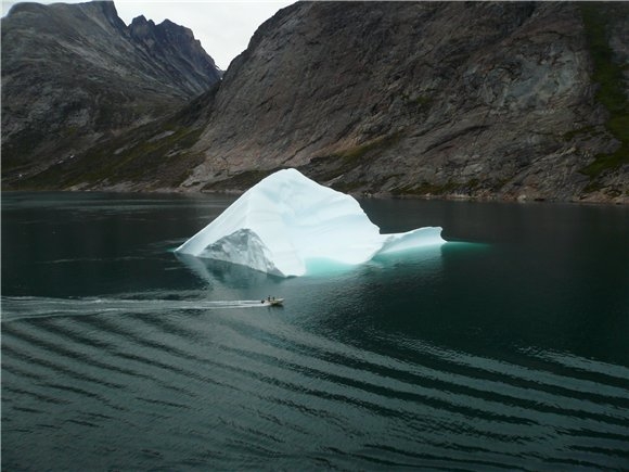 Green&White Landia: Гренландия с суши и с моря