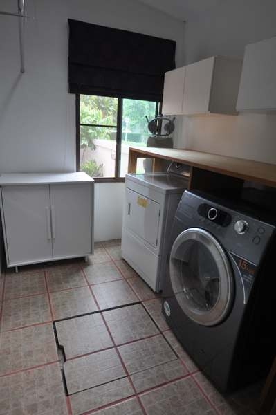 Вилла на продажу в Ла Валли