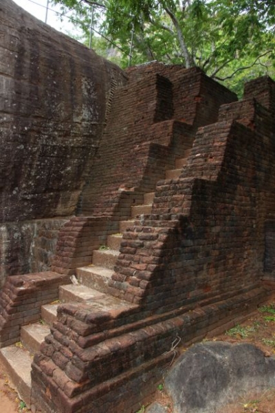 Шри Ланка в одиночку: Храмы, горы, море и 3 национальных парка