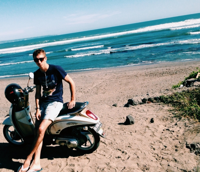 Ищу попутчи (-ка,-цу,-ков ) Тайланд-Бали Октбярь-Ноябрь