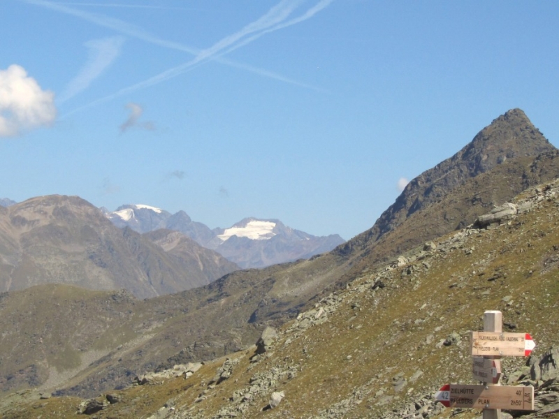 2014, июль. Дорф Тироль (Мерано). Маленькие радости каникул по-бюргерски. Без а/м.