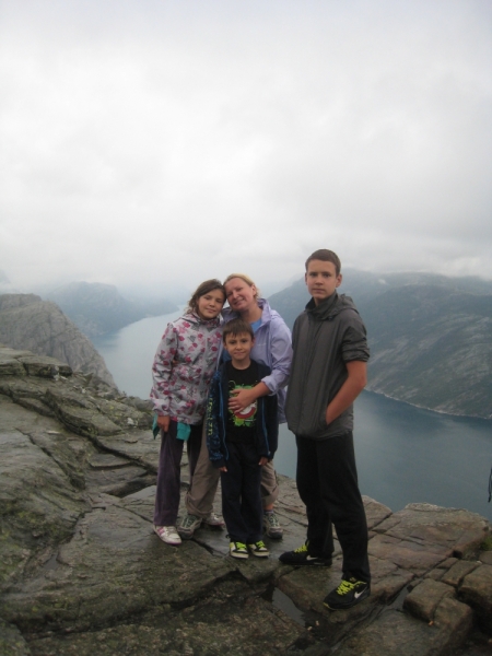 Норвегия 2014 с тремя детьми
