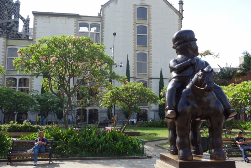 Медельин для чайников(4 дня). Город современной скульптуры, архитектуры.