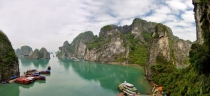 Залив Халонг