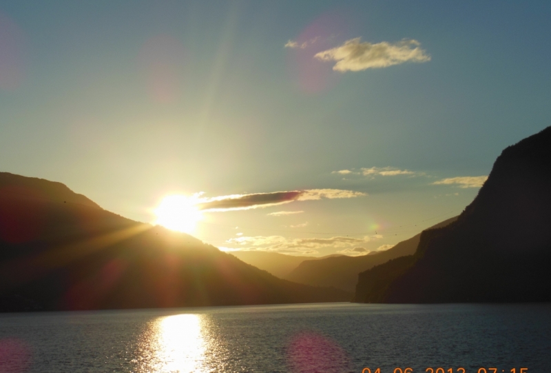 Норвегия\через Данию и Германию\