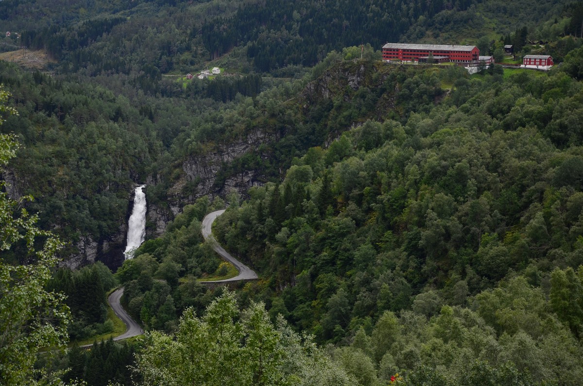 Я пойду в Высоту сквозь молчание скал (прогулки по горам в Стрине, Орсте, Ондалснесе, Йотунхеймене)