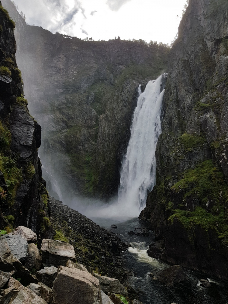 Я пойду в Высоту сквозь молчание скал (прогулки по горам в Стрине, Орсте, Ондалснесе, Йотунхеймене)